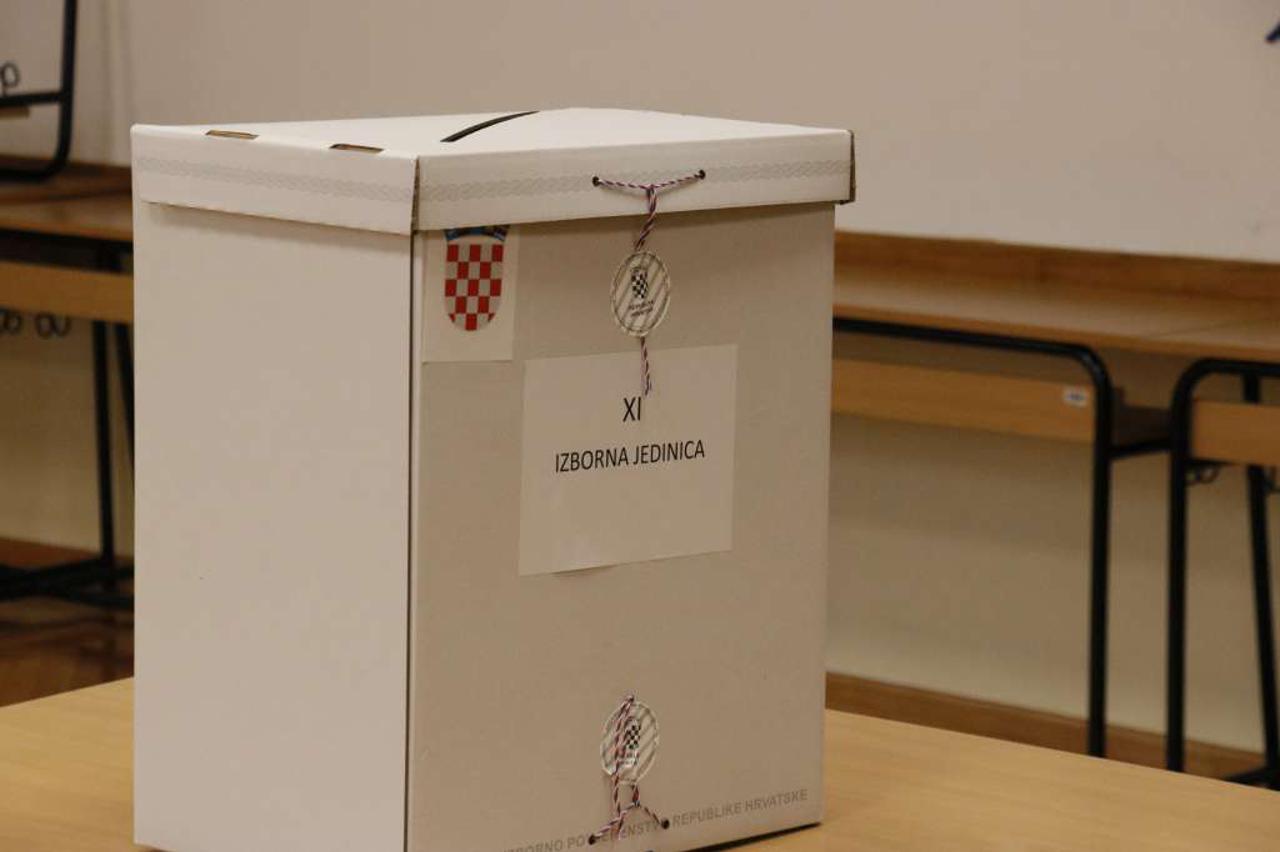 U Mostaru dobra izlaznost prvog dana glasanja za Hrvatski sabor