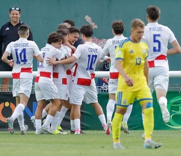 u19